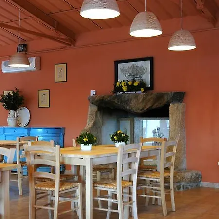 Genna E Corte * Làconi