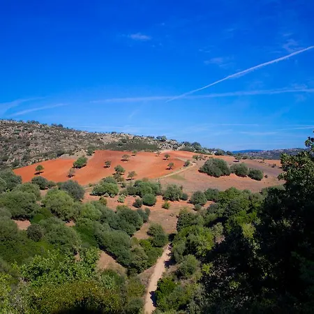 Genna E Corte Alloggio per agriturismo Làconi