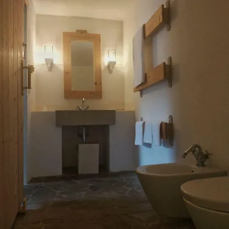 Farm stay Genna E Corte Laconi